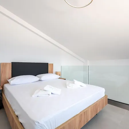 Apartment Azzurro E By Rentalspro - Nea Potidaia Halkidiki